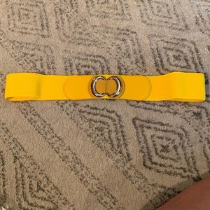 Yellow mod cloth belt in Plus size